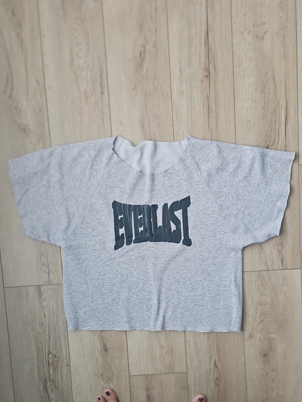 Everlast Light Heathered Gray Crop Sweatshirt with Black Logo